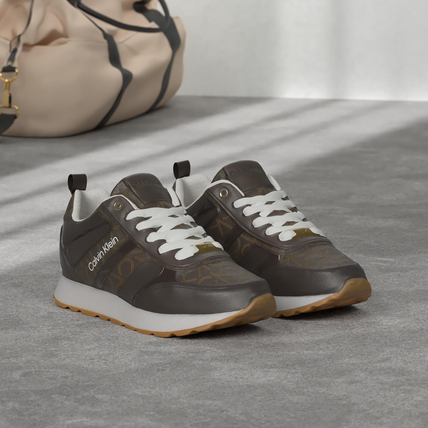 Women'S Carlla Sneaker
