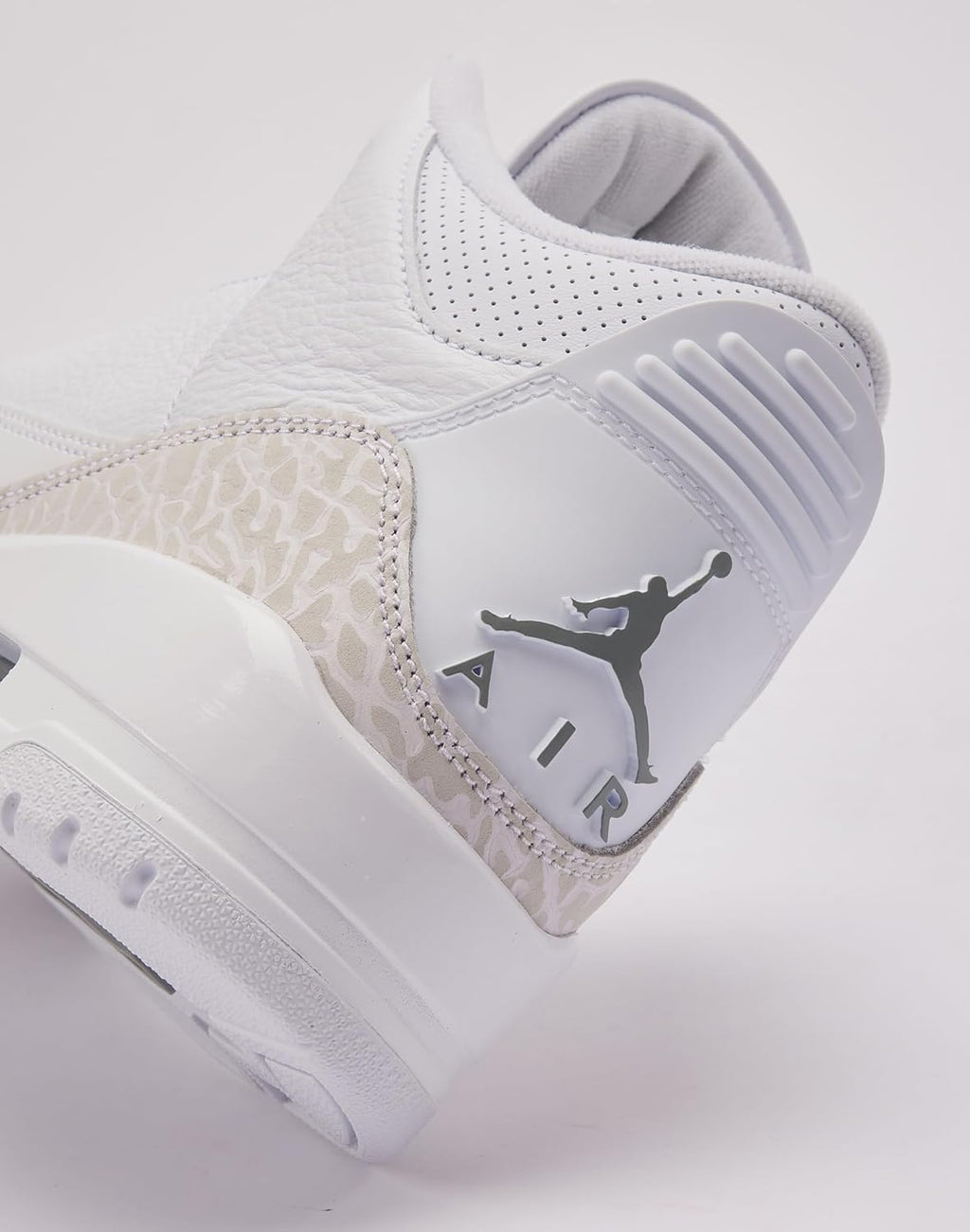 Men'S Air Jordan 3 Retro Sneakers