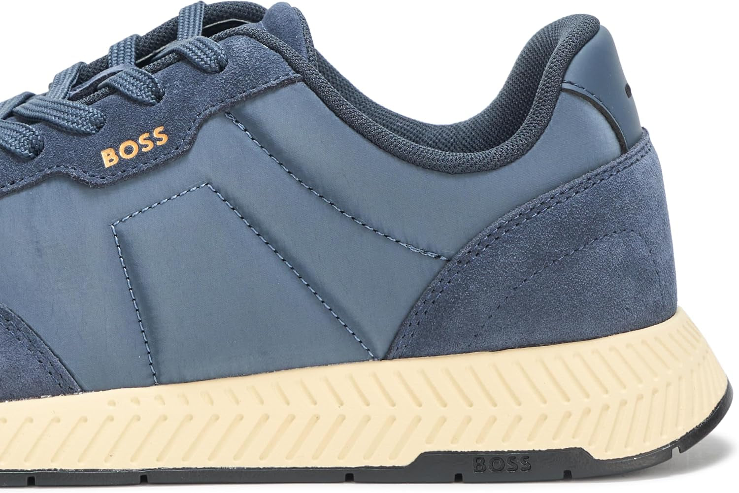 Mens Essential Low Profile Sneaker